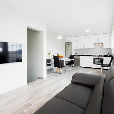 Mar De Lux C31 Apartment *
